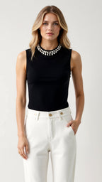 Ärmelloses Damen-Tanktop aus Rippstrick mit Perlenverzierungen 7